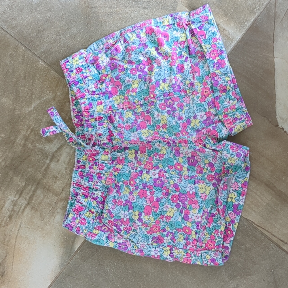 Carter's floral shorts size 3T